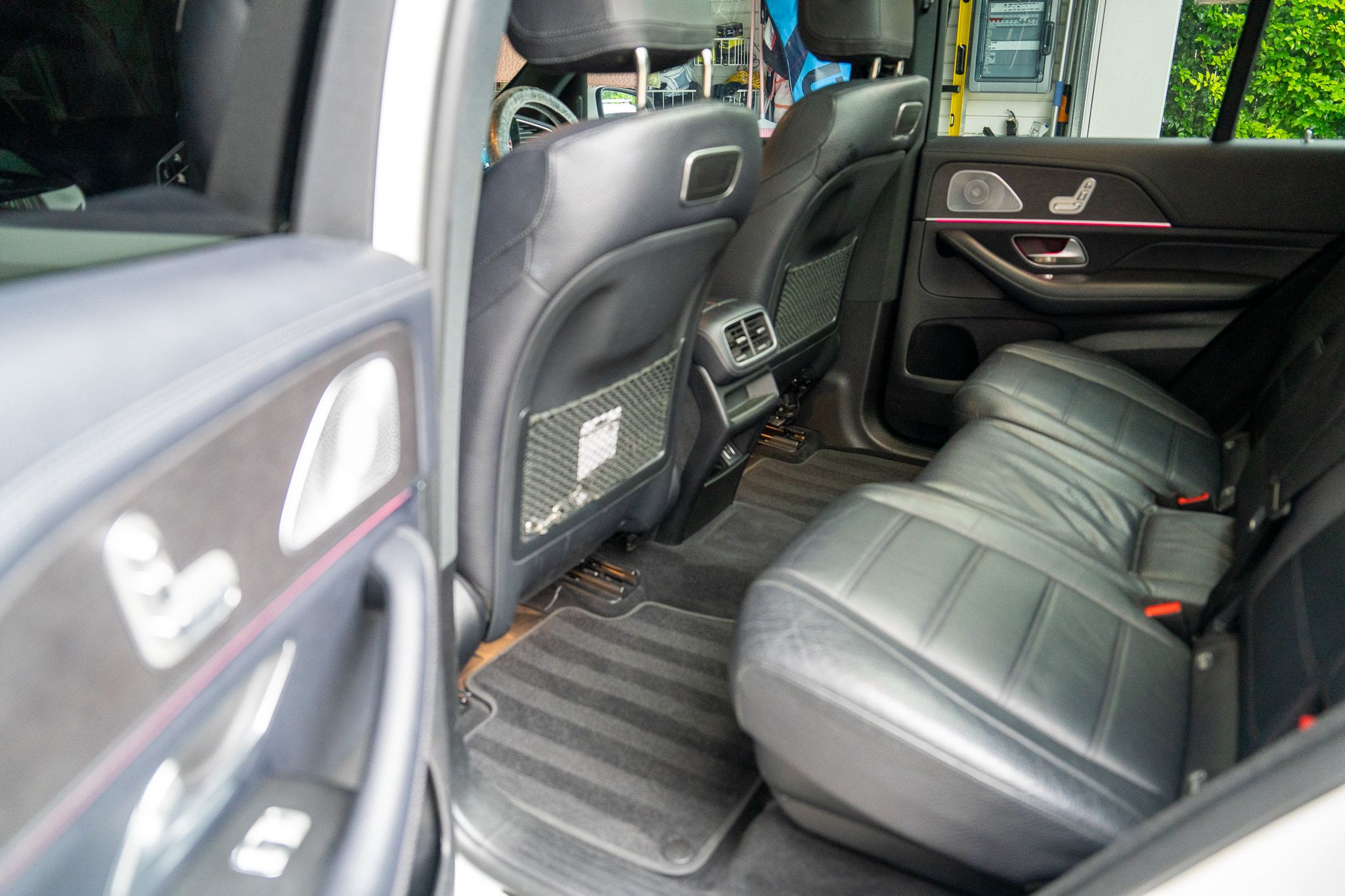Mercedes-Benz GLE rear seats and carpets after an interior detail
